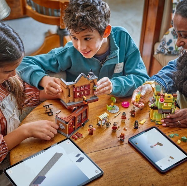 LEGO Klocki Harry Potter 76452 Markowy sprzęt do quidditcha i lodziarnia